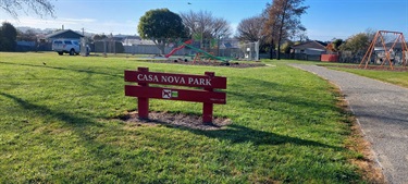 Casa Nova Park Sign